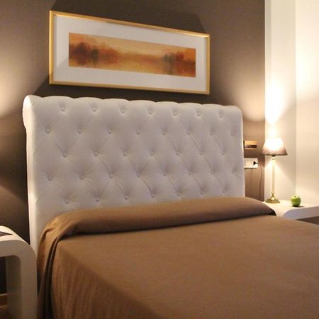 Hotel Bouza Ribadeo Esterno foto