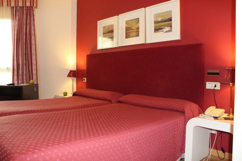 Hotel Bouza Ribadeo Esterno foto