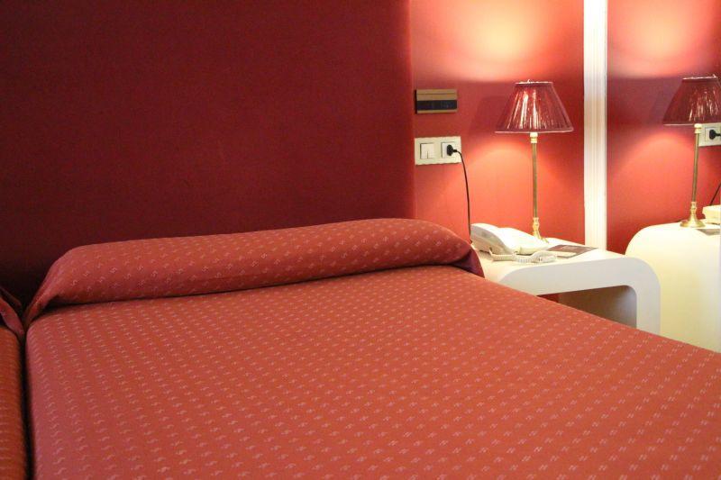 Hotel Bouza Ribadeo Esterno foto