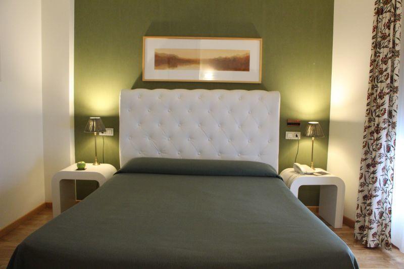 Hotel Bouza Ribadeo Esterno foto