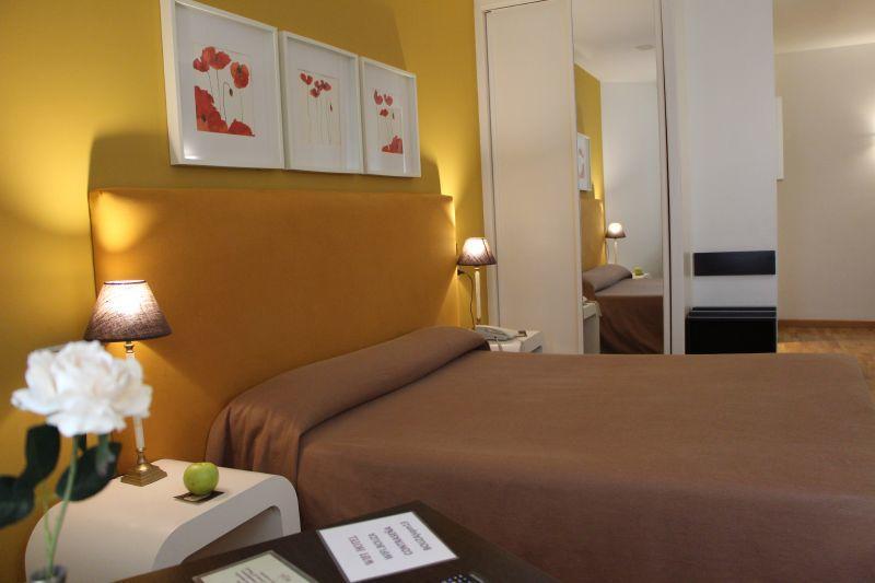 Hotel Bouza Ribadeo Esterno foto